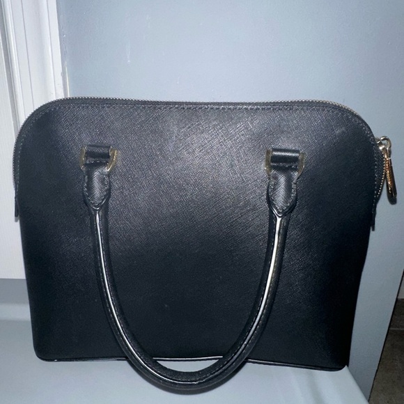 Micheal Kors bag - Picture 3 of 3